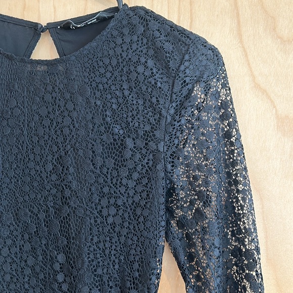 & Other Stories Black Lace Midi Dress - Picture 5 of 8